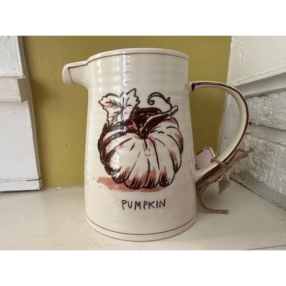 NWT Molly Hatch Pumpkin Harvest 56 Ounce Ceramic Pitcher - Picture 12 of 13